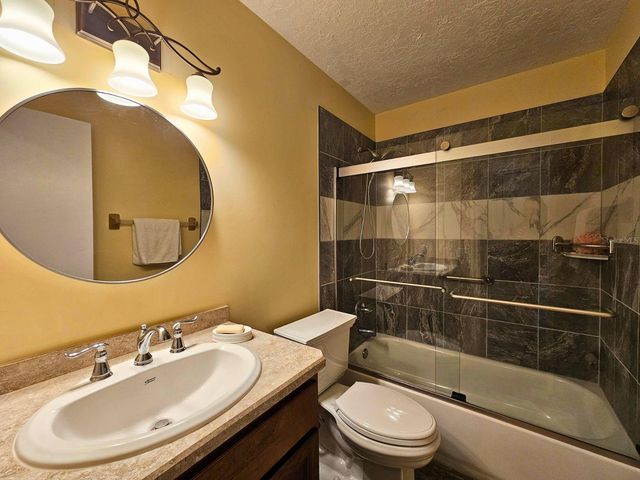 5002 SE 33RD TERRACE, Ocala, FL 34480