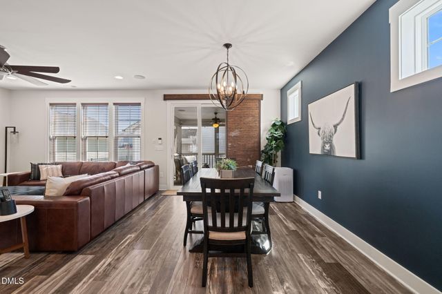 477 Beacon Ridge Boulevard, Chapel Hill, NC 27516