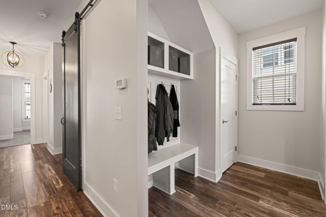 477 Beacon Ridge Boulevard, Chapel Hill, NC 27516