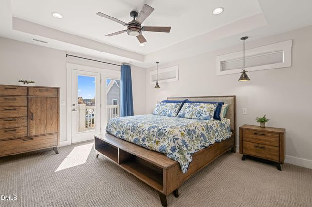 477 Beacon Ridge Boulevard, Chapel Hill, NC 27516