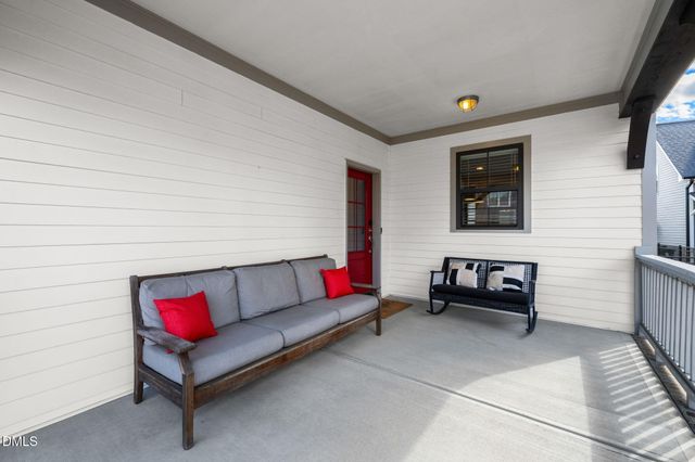 477 Beacon Ridge Boulevard, Chapel Hill, NC 27516