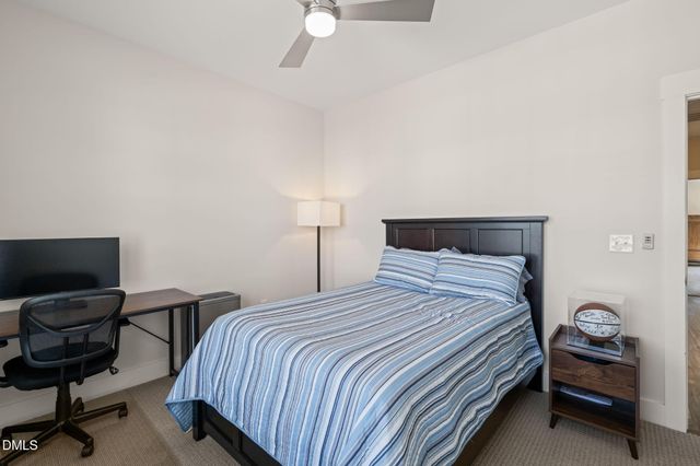 477 Beacon Ridge Boulevard, Chapel Hill, NC 27516