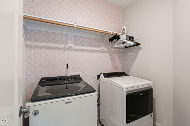 477 Beacon Ridge Boulevard, Chapel Hill, NC 27516