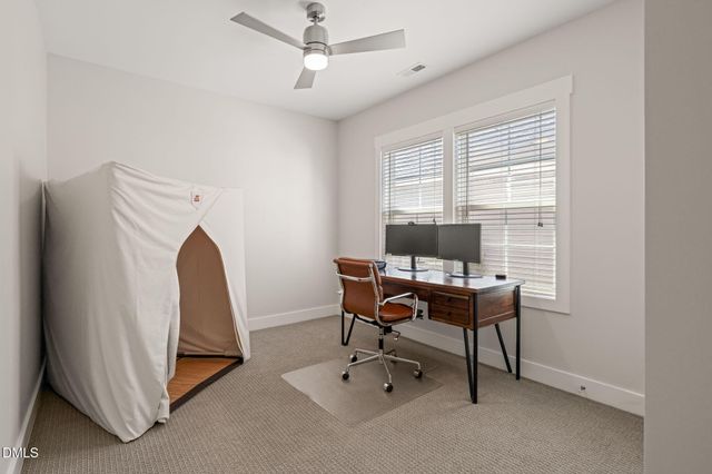 477 Beacon Ridge Boulevard, Chapel Hill, NC 27516