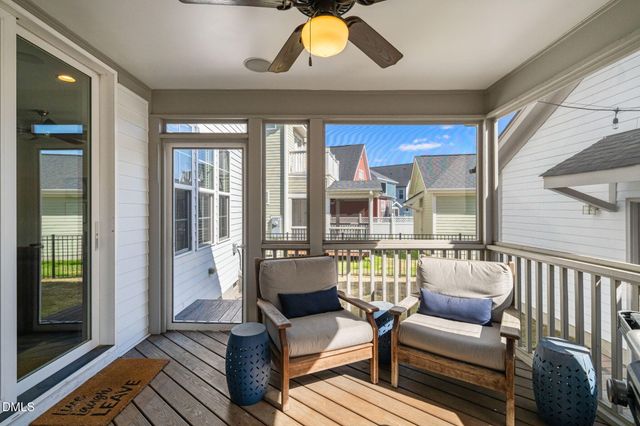 477 Beacon Ridge Boulevard, Chapel Hill, NC 27516