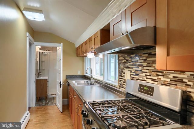 7090 CHAMBERS HILL ROAD, Harrisburg, PA 17111