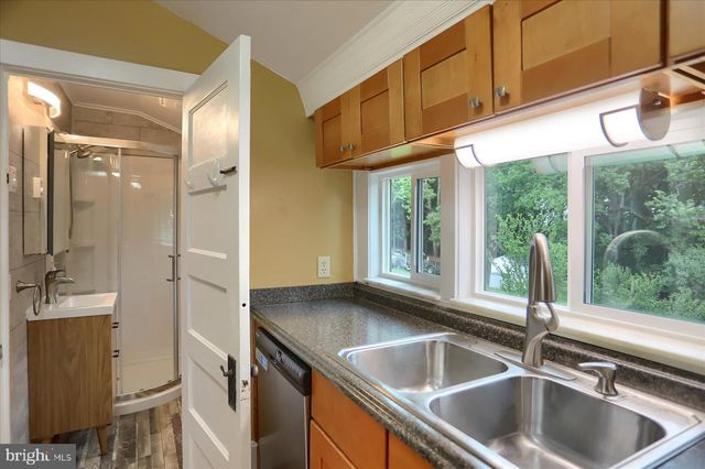 7090 CHAMBERS HILL ROAD, Harrisburg, PA 17111