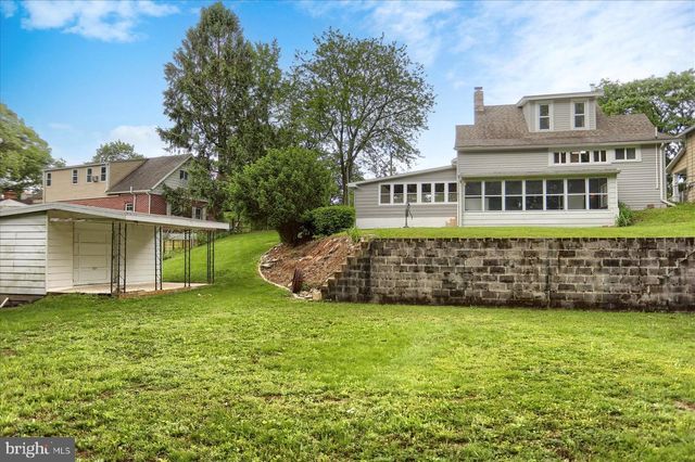 7090 CHAMBERS HILL ROAD, Harrisburg, PA 17111