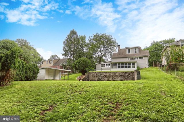 7090 CHAMBERS HILL ROAD, Harrisburg, PA 17111