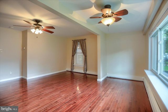 7090 CHAMBERS HILL ROAD, Harrisburg, PA 17111