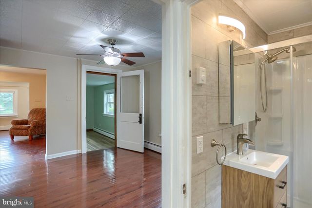7090 CHAMBERS HILL ROAD, Harrisburg, PA 17111