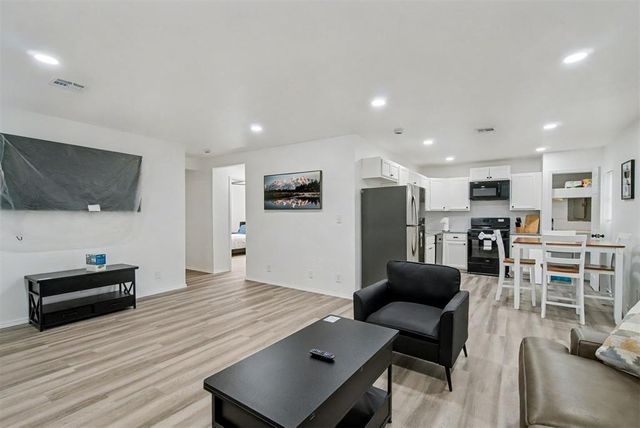 420 SE 22nd Street, Oklahoma City, OK 73115