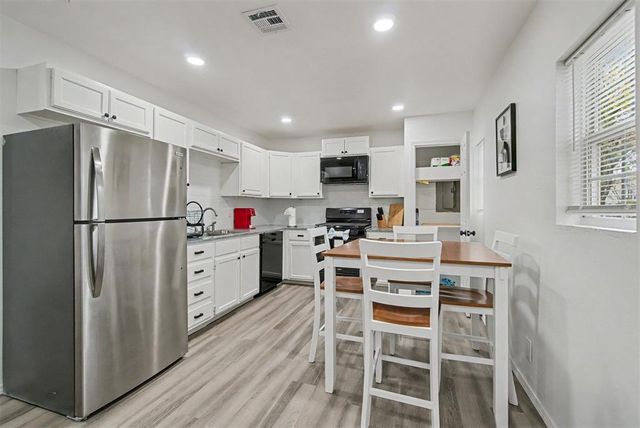 420 SE 22nd Street, Oklahoma City, OK 73115