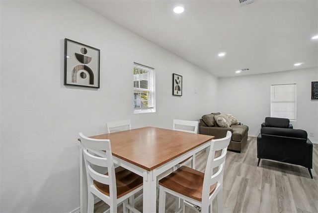 420 SE 22nd Street, Oklahoma City, OK 73115