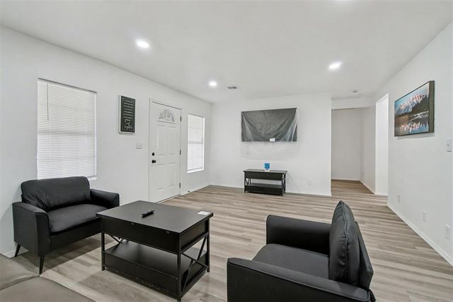 420 SE 22nd Street, Oklahoma City, OK 73115