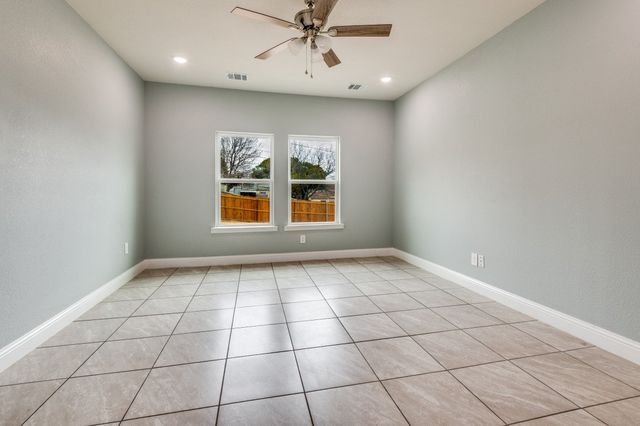 2110 22nd, Fort Worth, TX 76164