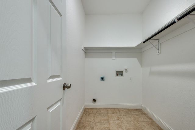 2110 22nd, Fort Worth, TX 76164