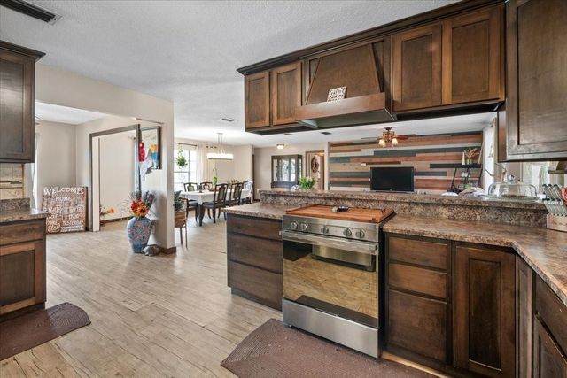 7422 S COUNTY ROAD 231, Lake Butler, FL 32054