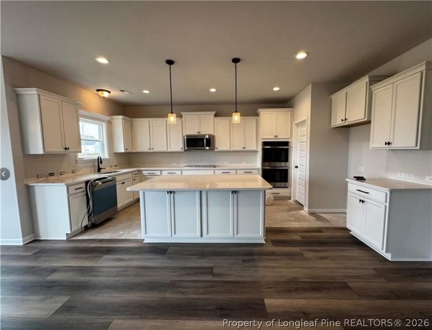 530 Swan Island Court, Fayetteville, NC 28311