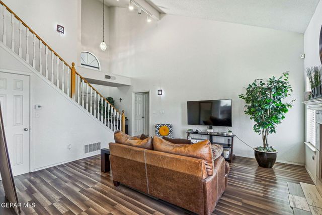 7409 MISSION VIEJO Drive, El Paso, TX 79912