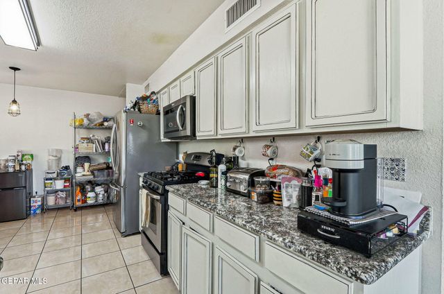 7409 MISSION VIEJO Drive, El Paso, TX 79912