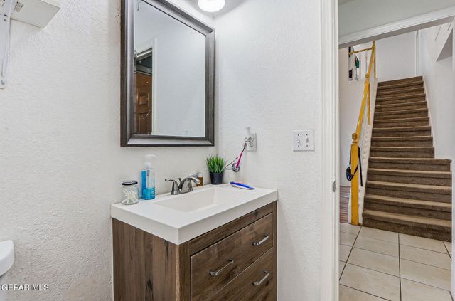 7409 MISSION VIEJO Drive, El Paso, TX 79912
