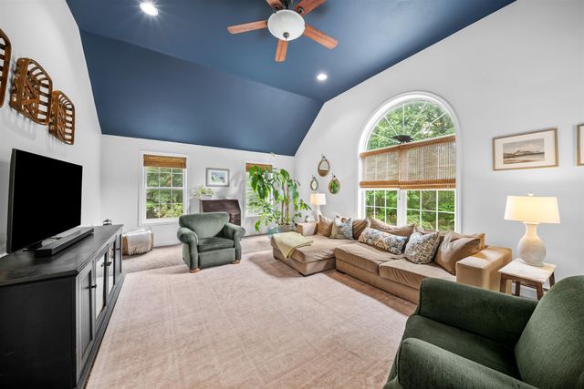 163 Winkley Farm Lane, Rochester, NH 03867