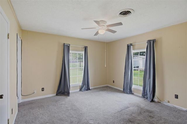 205 Vickie Ln Lane, Lake Charles, LA 70611