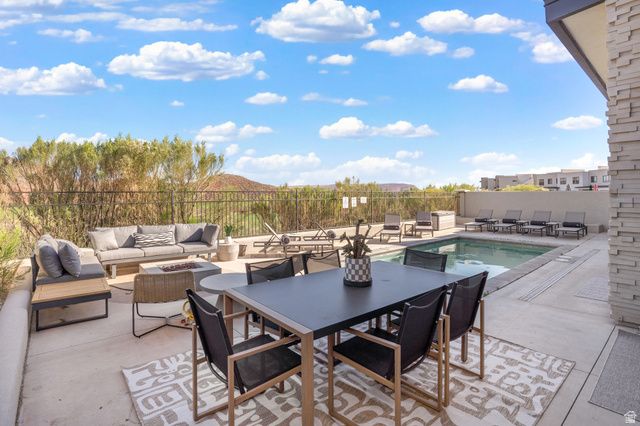 2272 N DOUBLE EAGLE LN, Washington, UT 84780