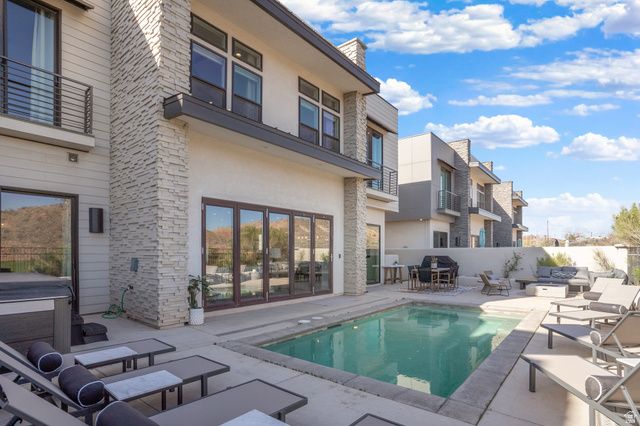 2272 N DOUBLE EAGLE LN, Washington, UT 84780