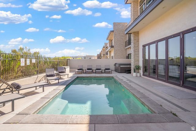 2272 N DOUBLE EAGLE LN, Washington, UT 84780