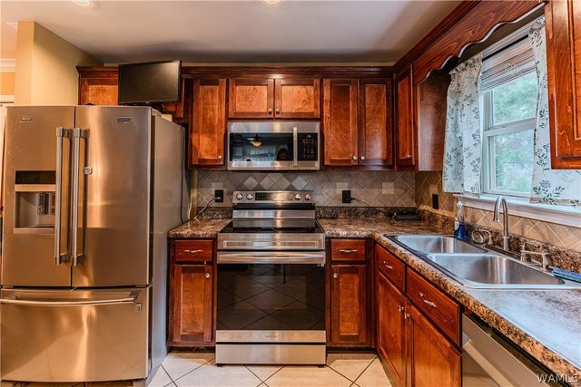 195 PIKE, Woodstock, AL 35188