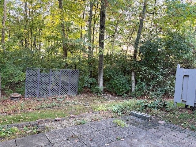 1144 Timbertrail Court, Dayton, OH 45458