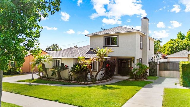 8433 California, Whittier, CA 90605