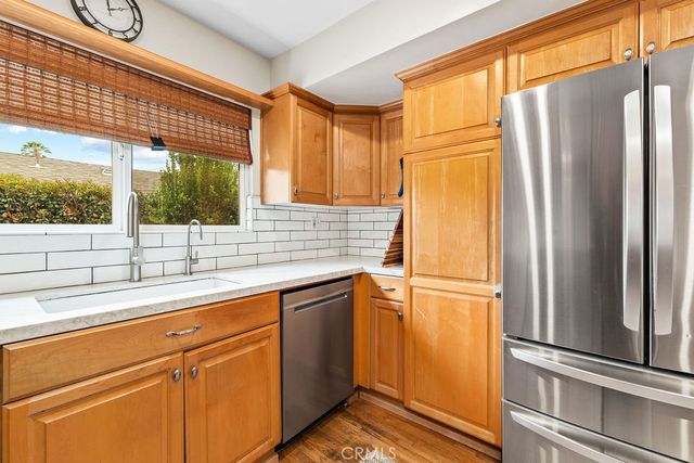 8433 California, Whittier, CA 90605