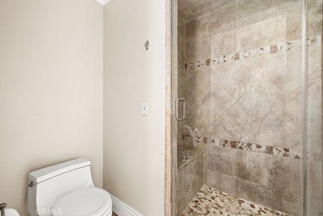 8433 California, Whittier, CA 90605