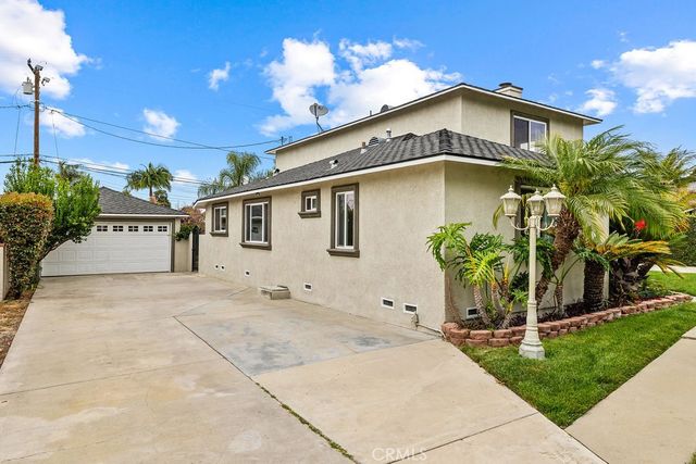 8433 California, Whittier, CA 90605