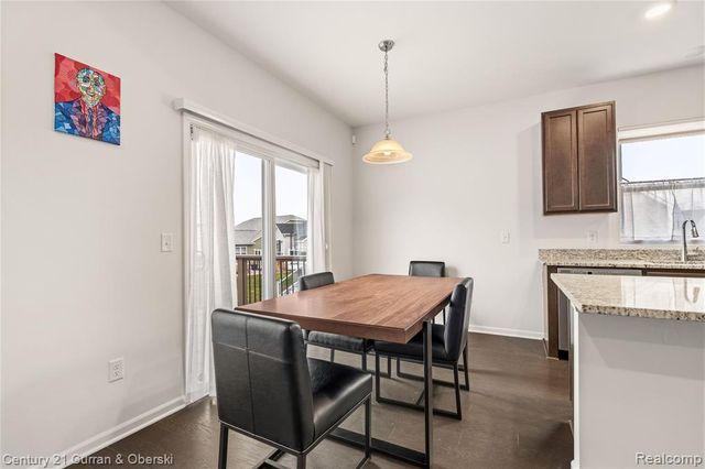 8270 Carston Lane, Brighton, MI 48116