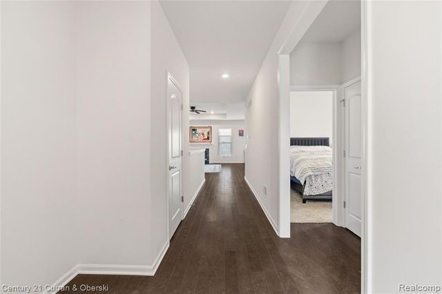 8270 Carston Lane, Brighton, MI 48116