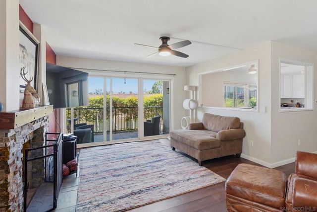 17453 Plaza Cerado 105, San Diego, CA 92128