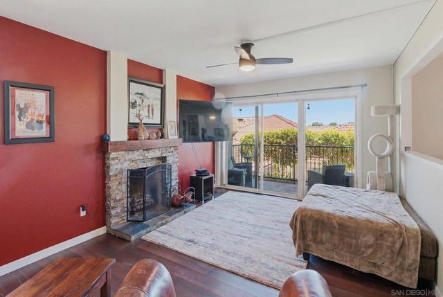 17453 Plaza Cerado 105, San Diego, CA 92128