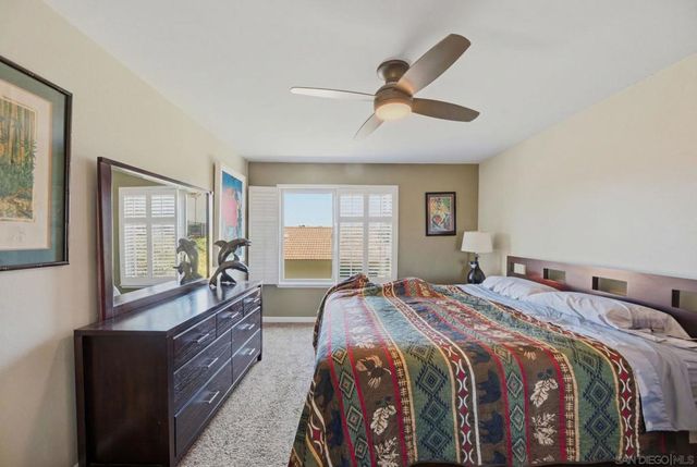 17453 Plaza Cerado 105, San Diego, CA 92128