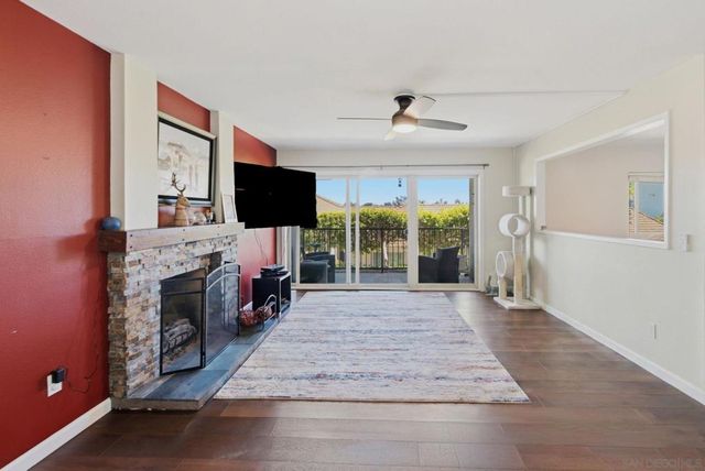 17453 Plaza Cerado 105, San Diego, CA 92128