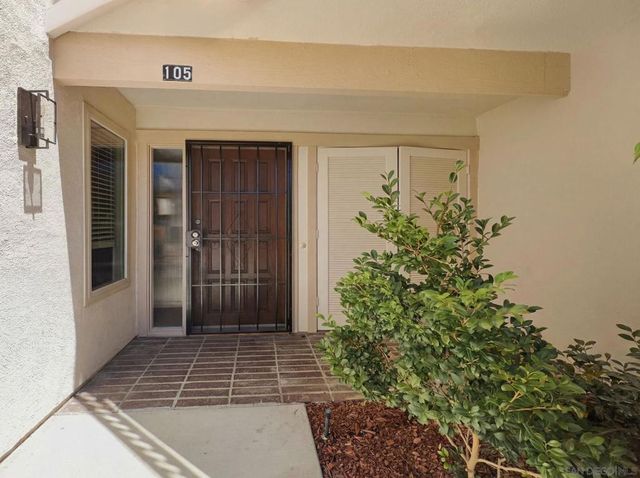17453 Plaza Cerado 105, San Diego, CA 92128