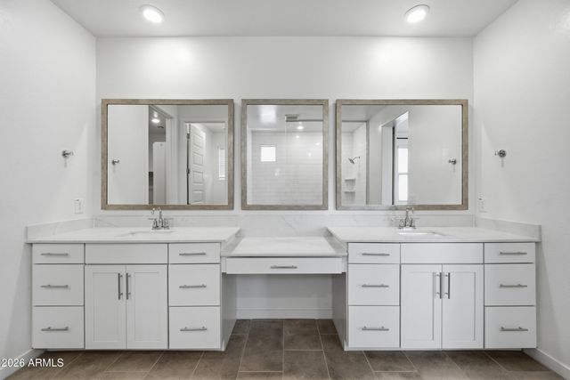 17247 N 10TH Street, Phoenix, AZ 85022