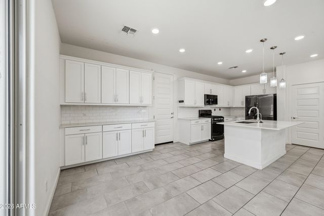 17247 N 10TH Street, Phoenix, AZ 85022