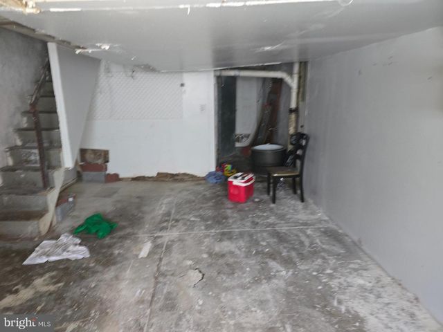 5962 ELSINORE ST, Philadelphia, PA 19120