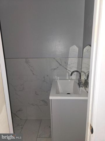 5962 ELSINORE ST, Philadelphia, PA 19120