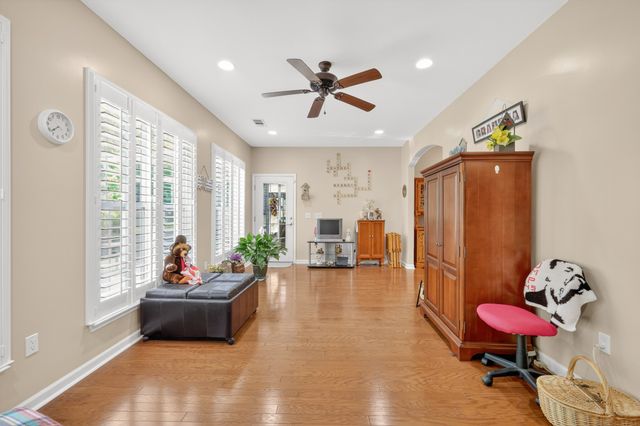 233 Citadel Dr, Mount Juliet, TN 37122