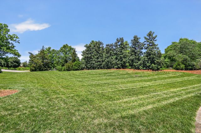 233 Citadel Dr, Mount Juliet, TN 37122